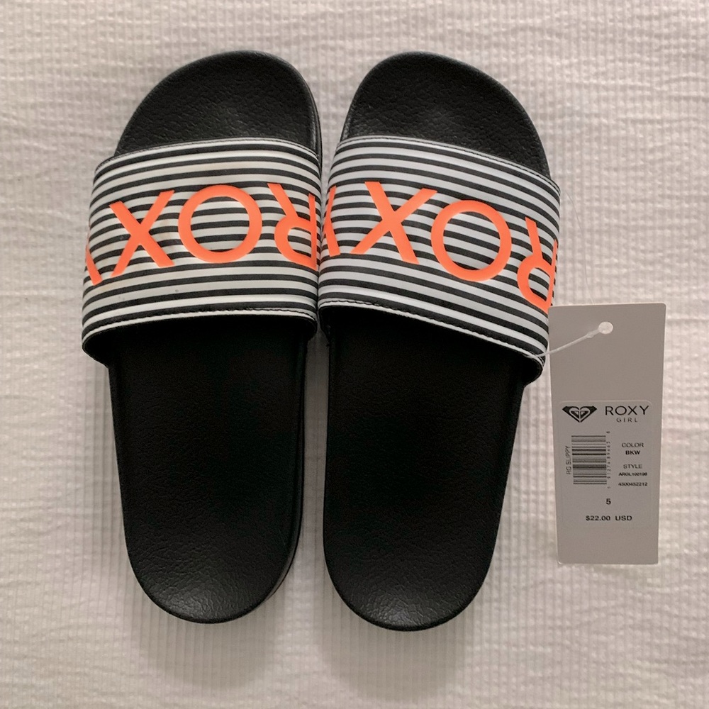 Roxy girls size 5 slides